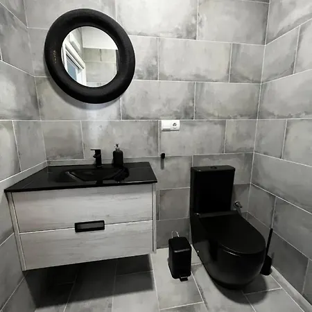 10Min To The Beach And 10Min To The City Centre Apartmán